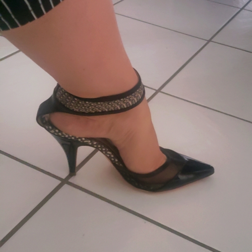 Meet your Posher, Laura